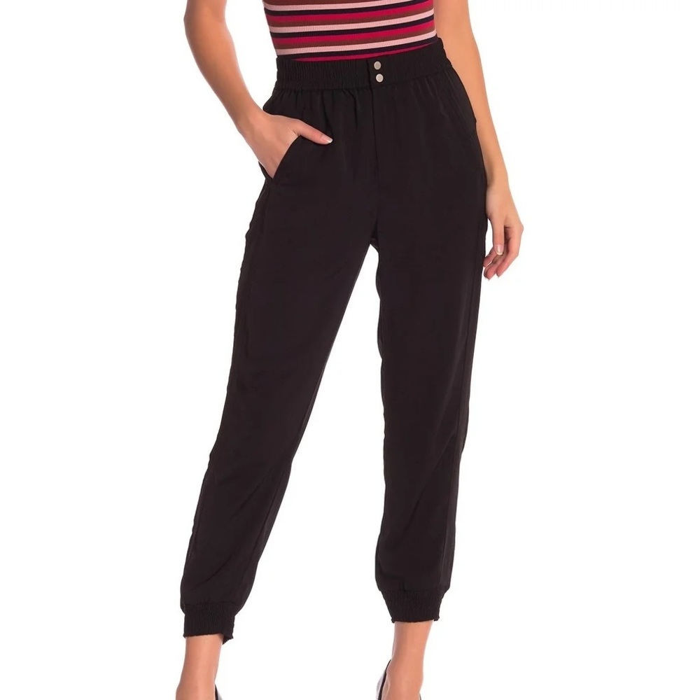 NWOT Elodie High Waisted Jogger Pants